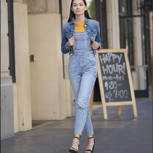 Fathers Daughter brand Carley overalls size 31